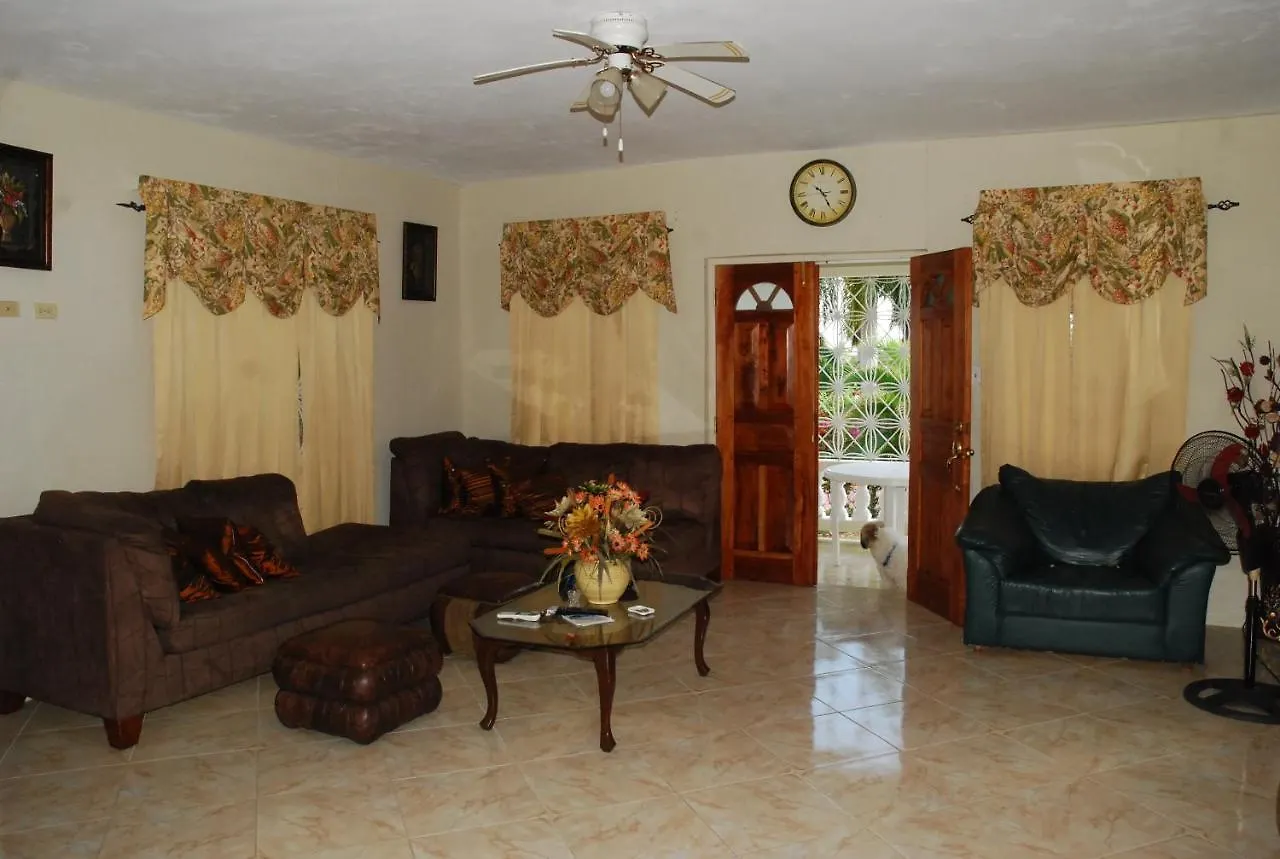 ゲストハウス Casa De Montego Bay Guesthouse ジャマイカ